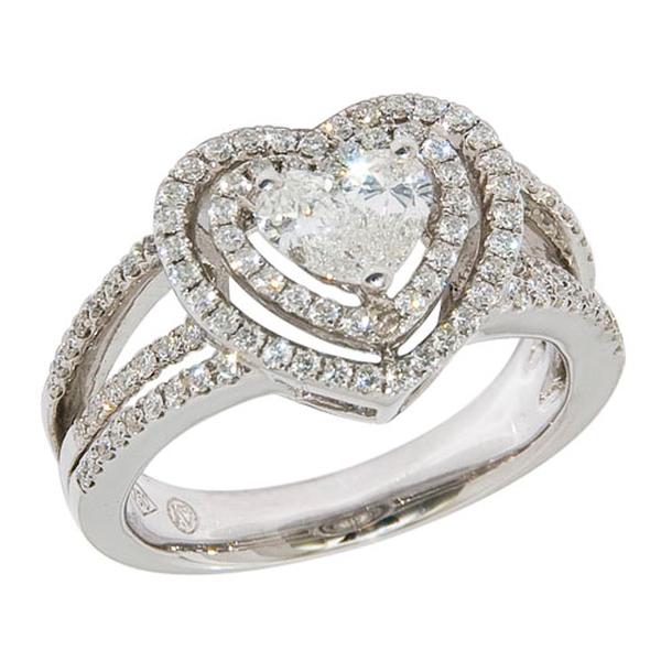 Diamond Heart Shape Ring Set in 18k White Gold